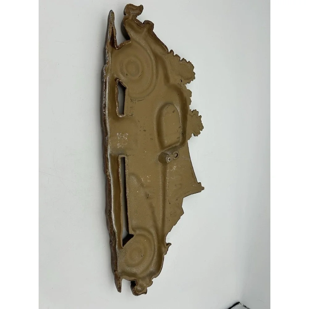 RARE SEXTON METAL MERCEDES? DELAHAYE? EUROPEAN AUTOMOBILE SCENE WALL PLAQUE 14X7